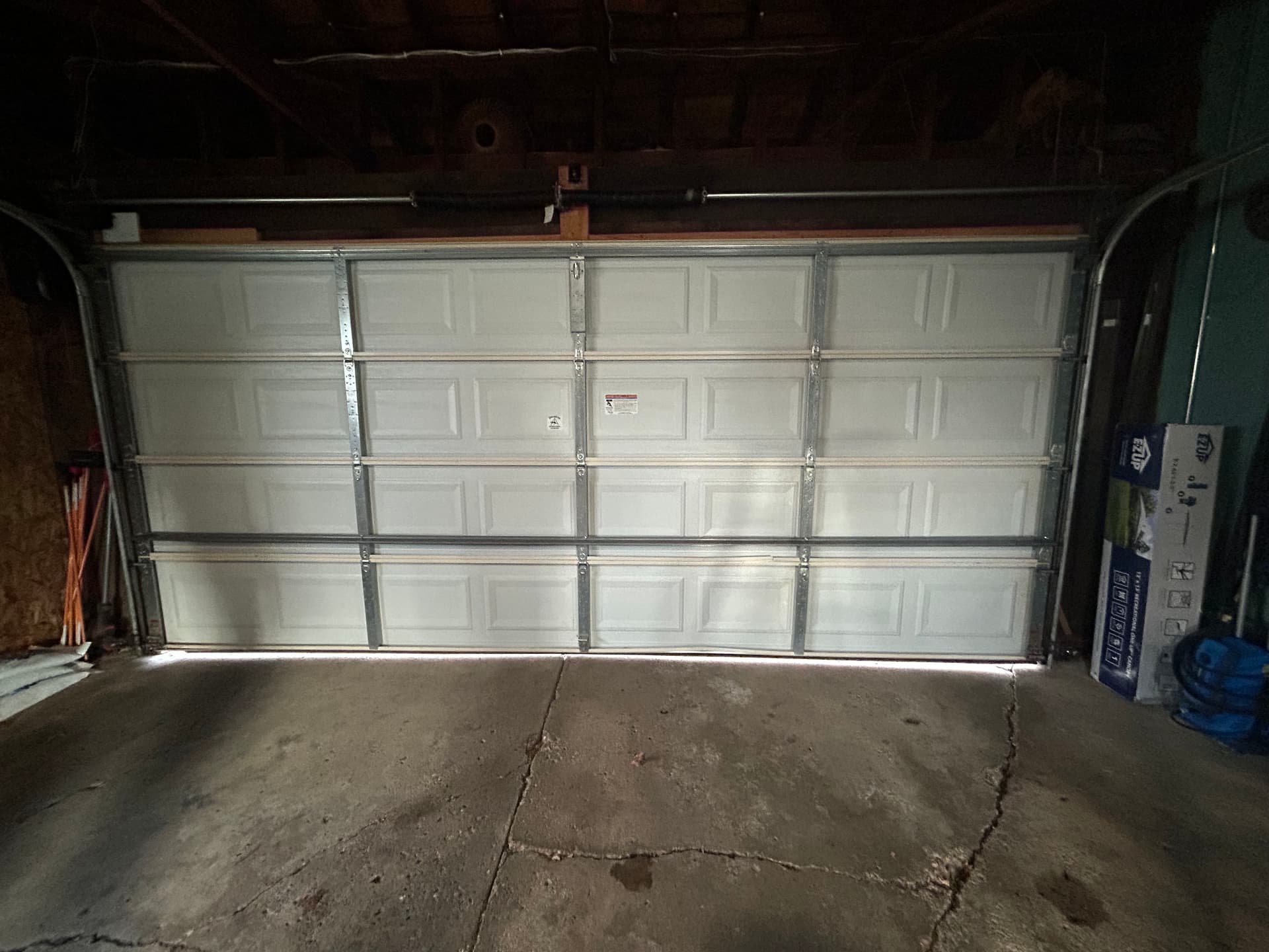 Gallery photos for New Insulated Garage Door Installation for Winter Comfort in Livonia: Image #3
