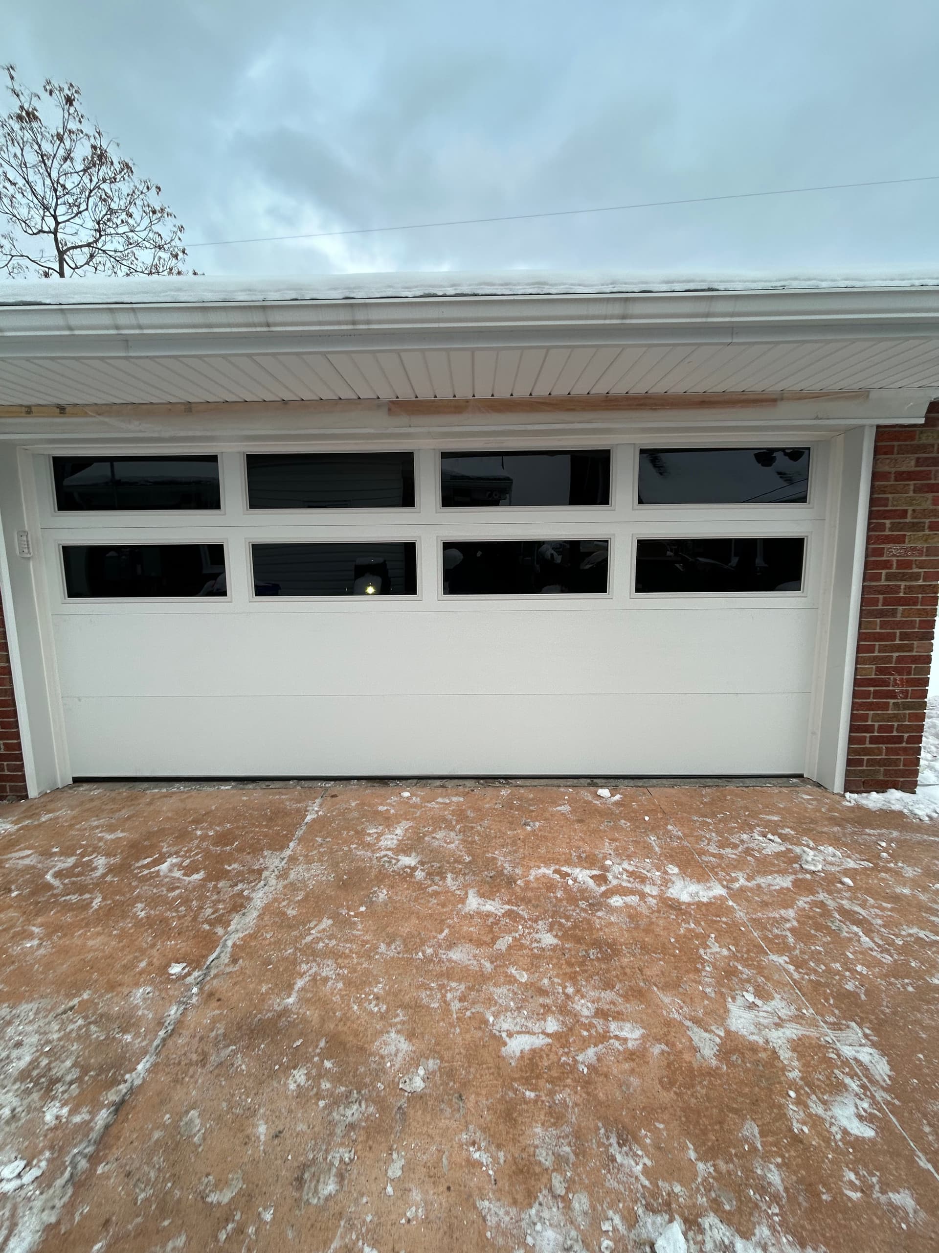 Stunning Garage Door Installation in Dearborn
