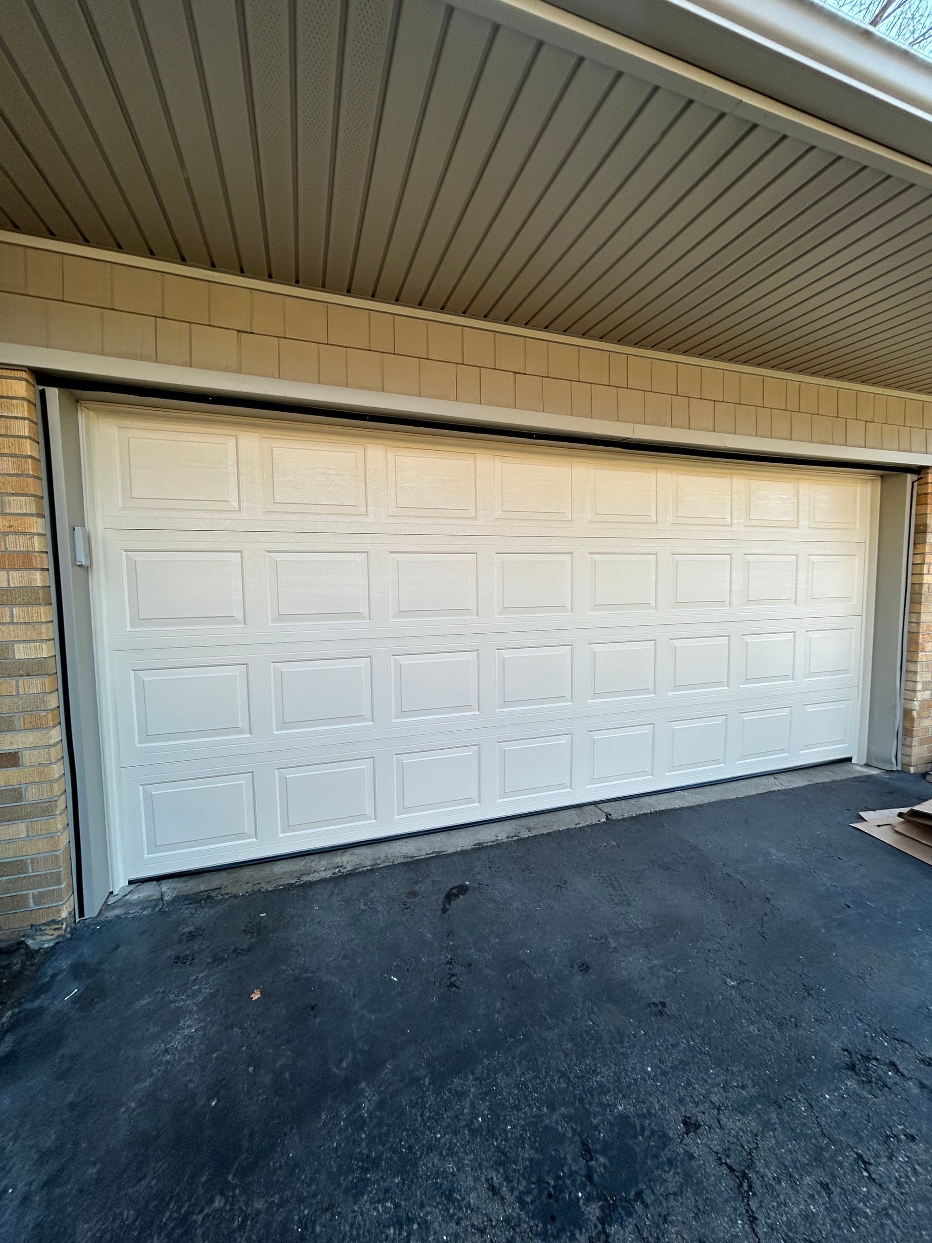 Gallery photos for New Insulated Garage Door Installation for Winter Comfort in Livonia: Image #1