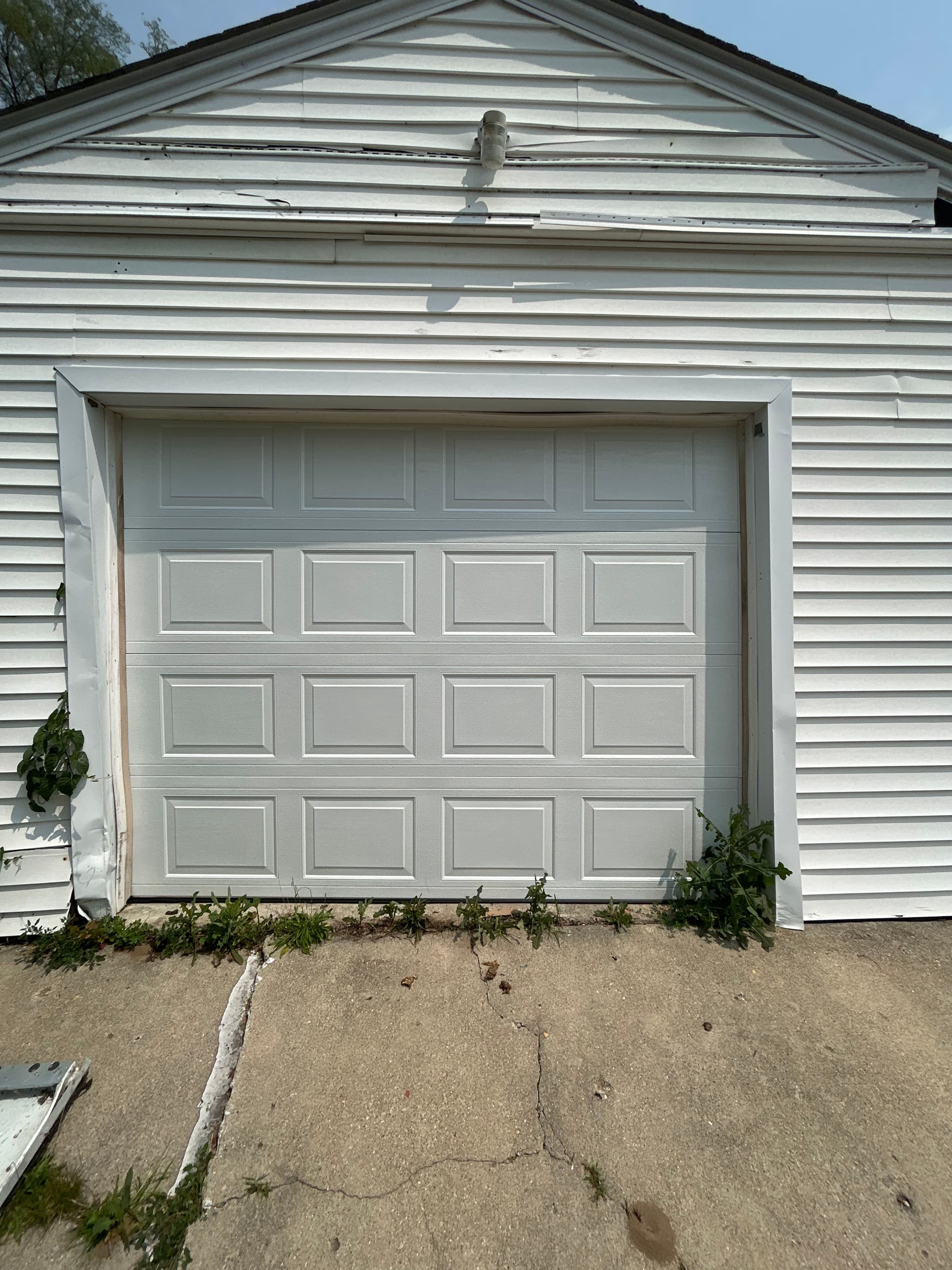Effortless Garage Door Panel Replacement