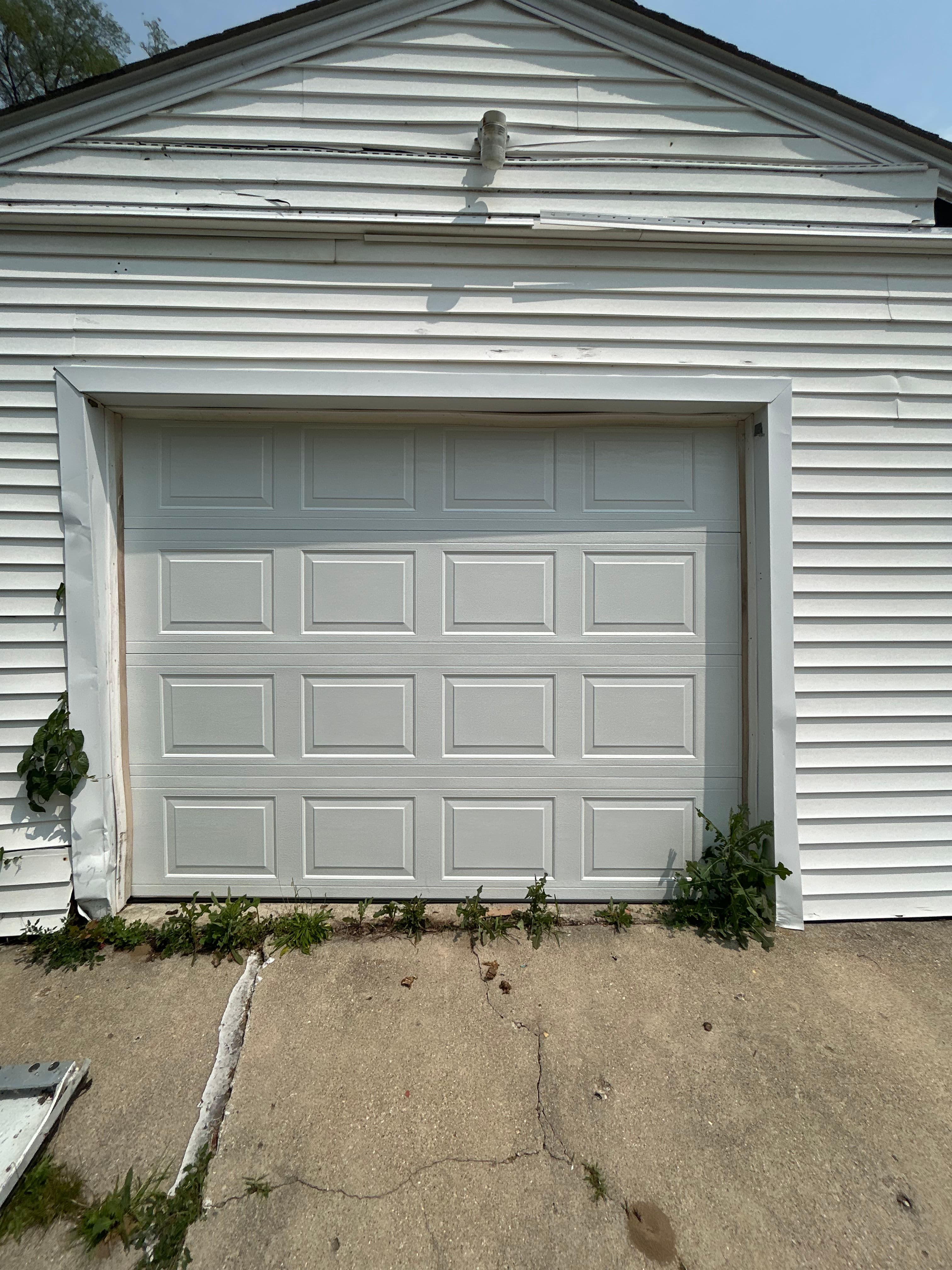 Project Effortless Garage Door Panel Replacement image