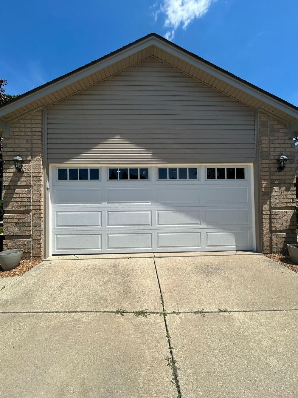 Garage Door Rollers image