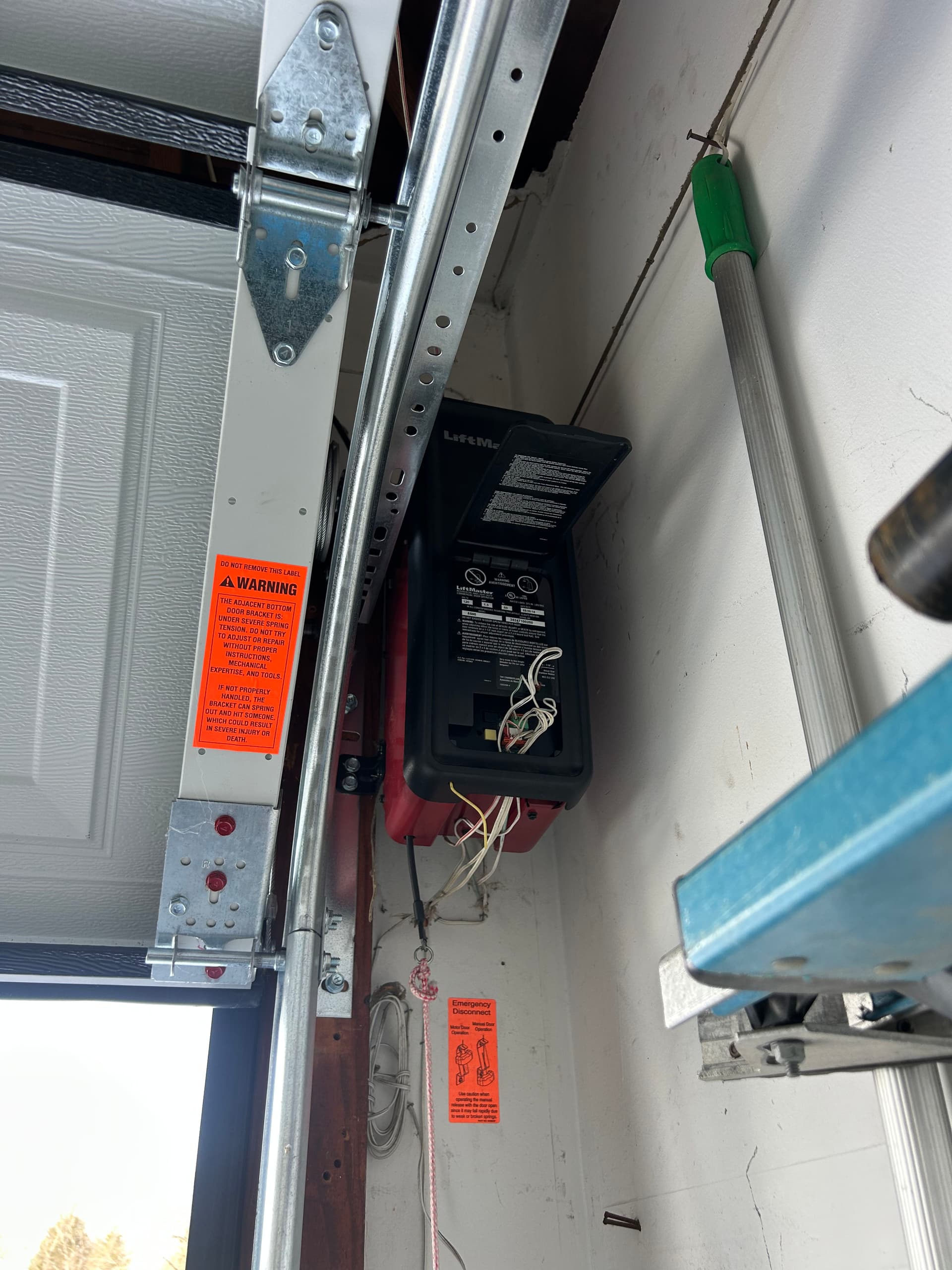 Gallery photos for Space-Saving Garage Upgrade with Chamberlain Side Mount Opener: Image #1